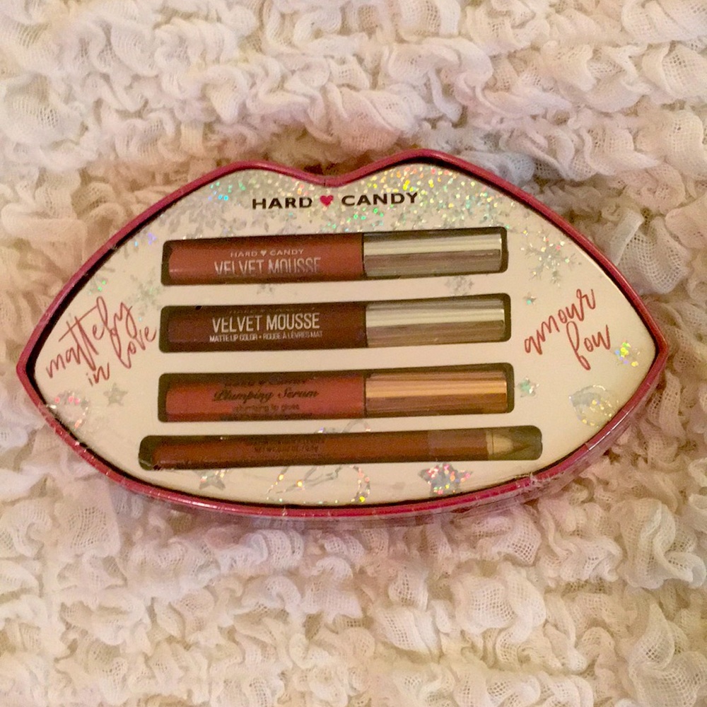 HARD CANDY lip set